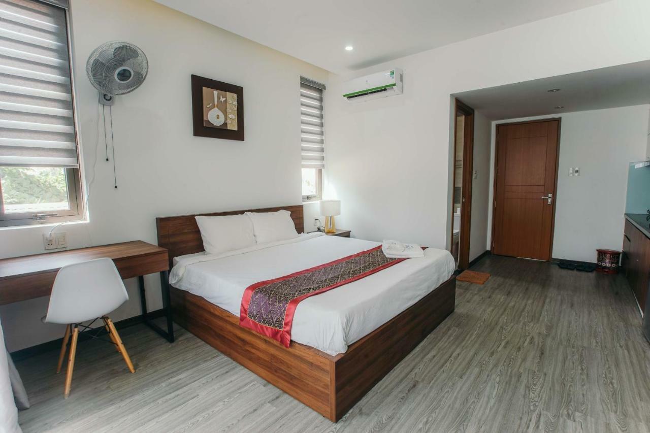 Royal Lion & 3* Đà Nẵng